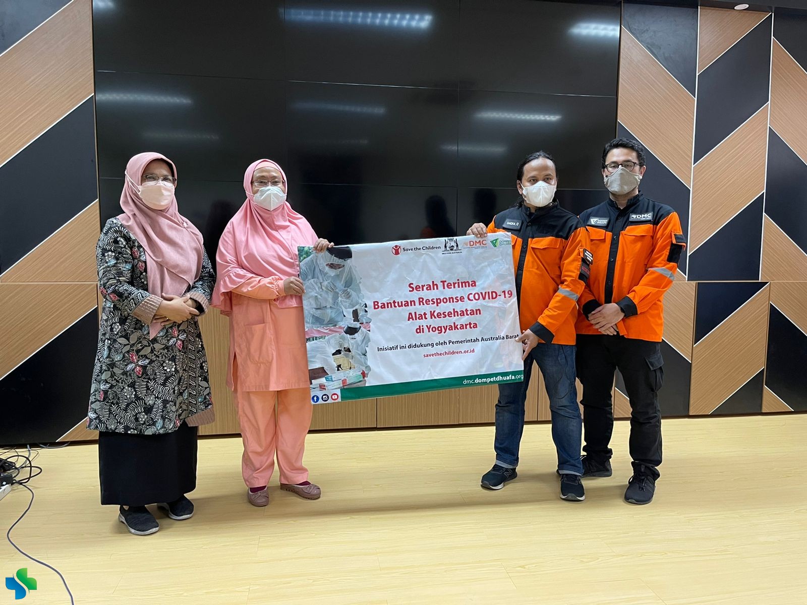 RSUD SLEMAN MENERIMA BANTUAN ALAT KESEHATAN UNTUK BANTU LAWAN COVID 19
